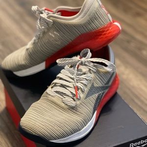 Size 7.5 Women’s Nano 9.